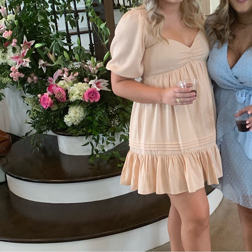 Gianni Bini Cream Dress